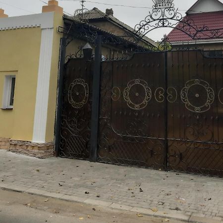 Новая Квартира Lejlighed Odessa Eksteriør billede